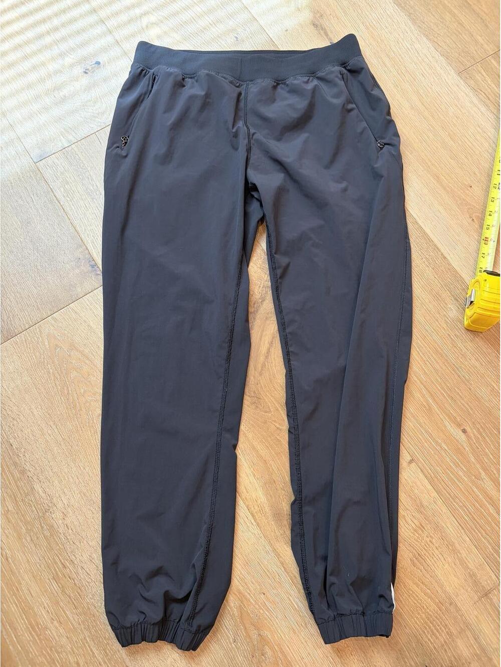 Women's Lululemon Athletic Jogger in Black